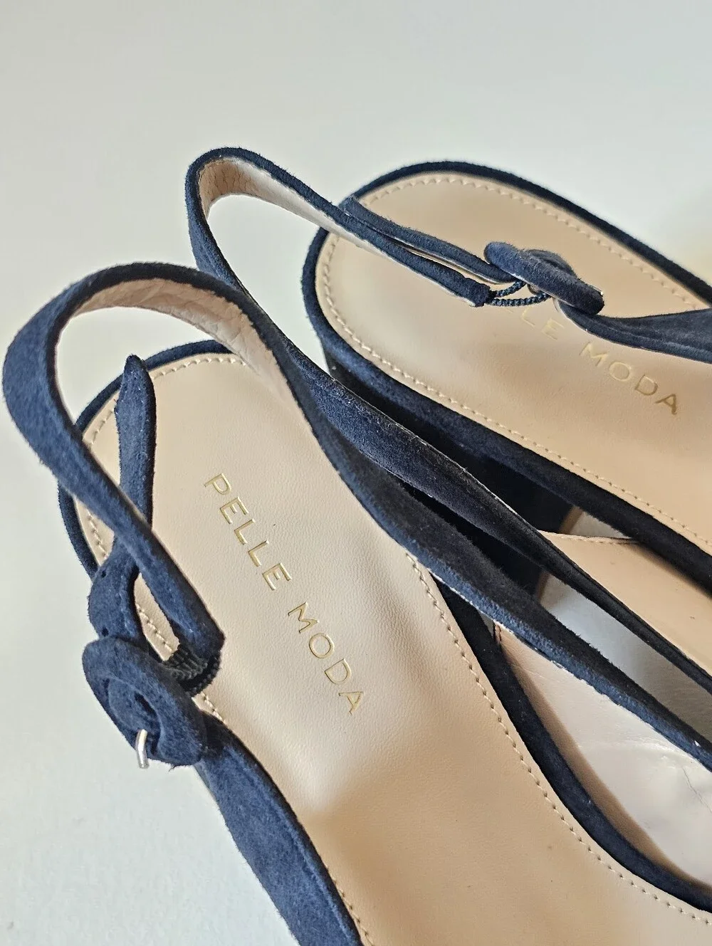 Pelle Moda Lake Navy Suede Slingback Block Heel Pointed Toe Pumps Women's 10M